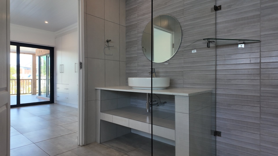 3 Bedroom Property for Sale in Stilbaai Wes Western Cape